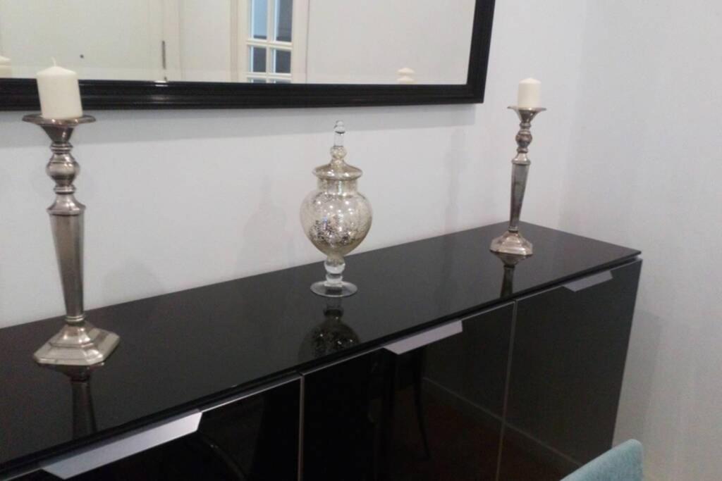Apto Patio Andaluz. Maximo Confort Y Limpieza Cádiz Eksteriør bilde