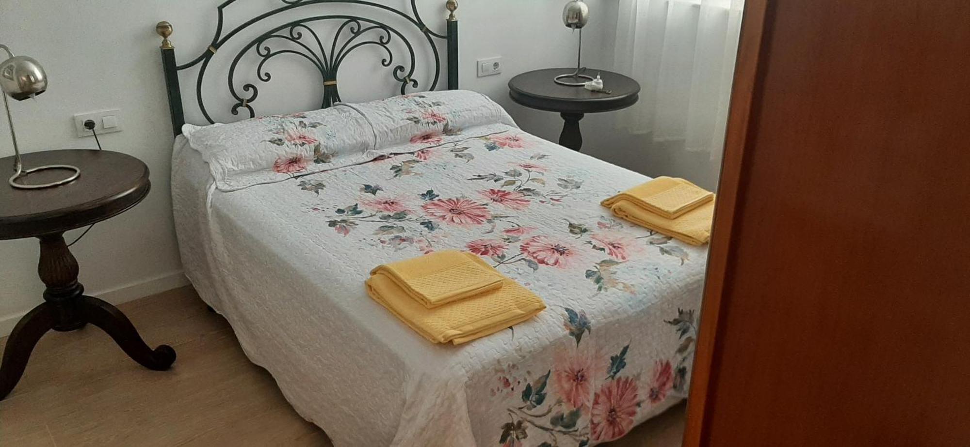 Apto Patio Andaluz. Maximo Confort Y Limpieza Cádiz Eksteriør bilde