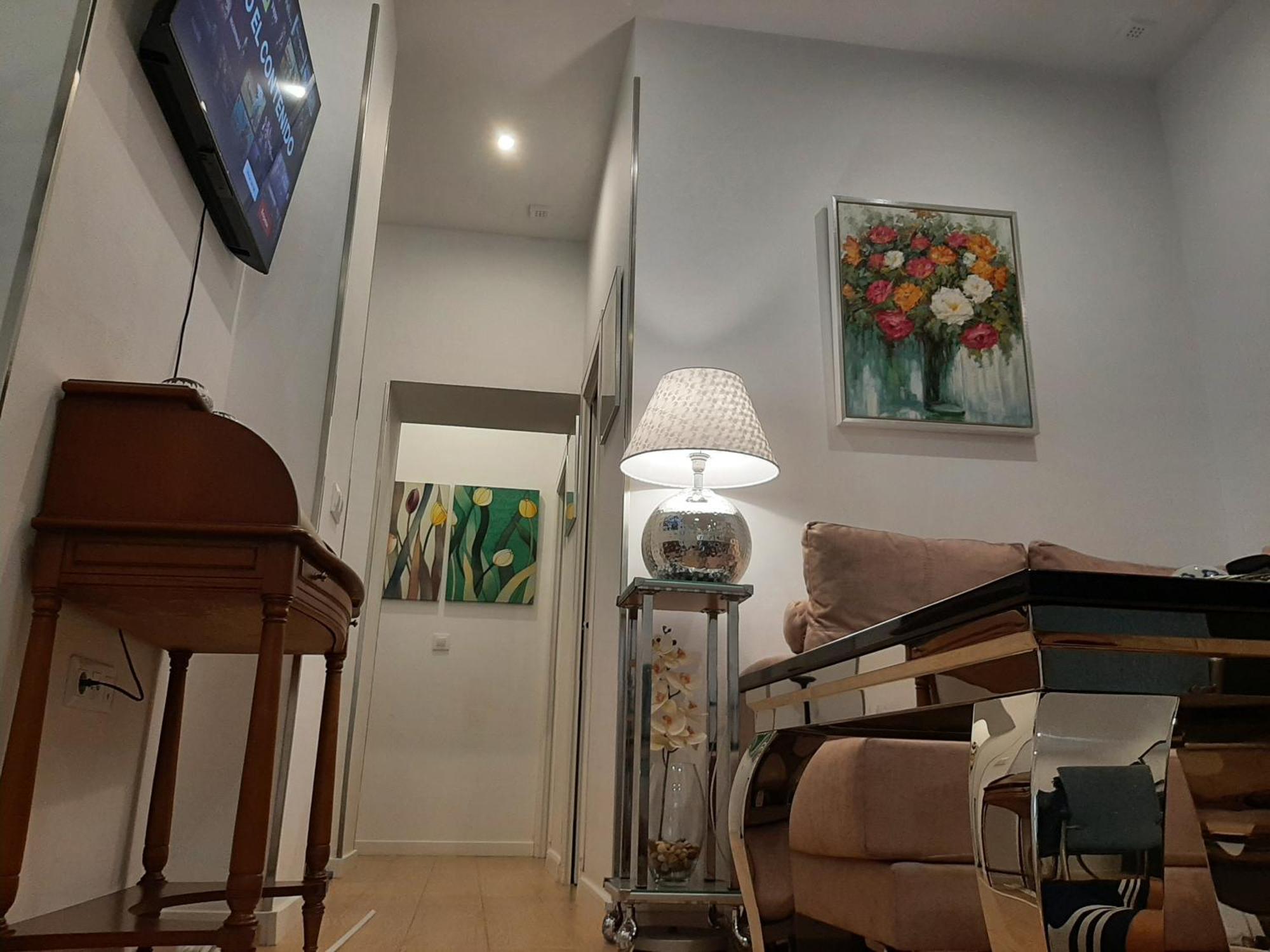 Apto Patio Andaluz. Maximo Confort Y Limpieza Cádiz Eksteriør bilde